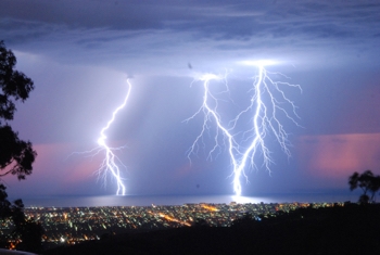 EMP blast from lightening strikes